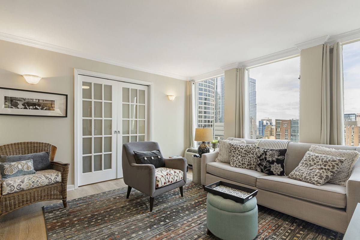 Apartment for rent at 111 E Chestnut St #30B, Chicago, IL 60611
