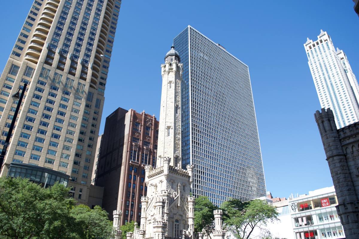 Apartment for rent at 111 E Chestnut St #30B, Chicago, IL 60611