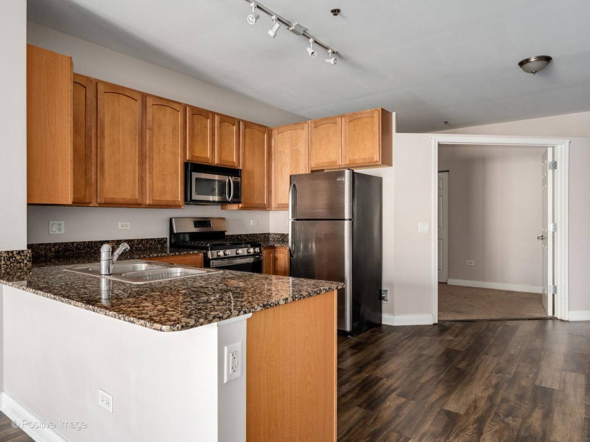 Apartment for rent at 8 W Monroe St #1408, Chicago, IL 60603