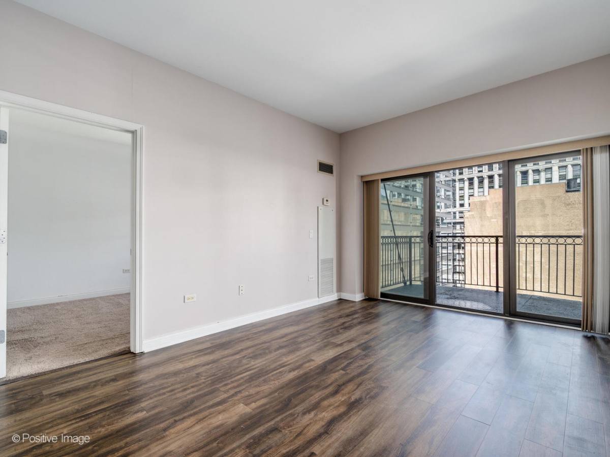 Apartment for rent at 8 W Monroe St #1408, Chicago, IL 60603
