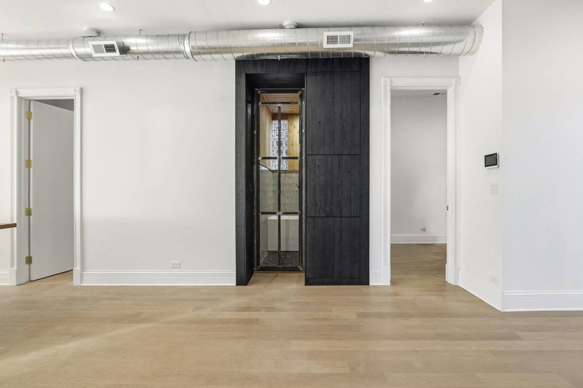 Apartment for rent at 1414 N Maplewood Ave #1, Chicago, IL 60622