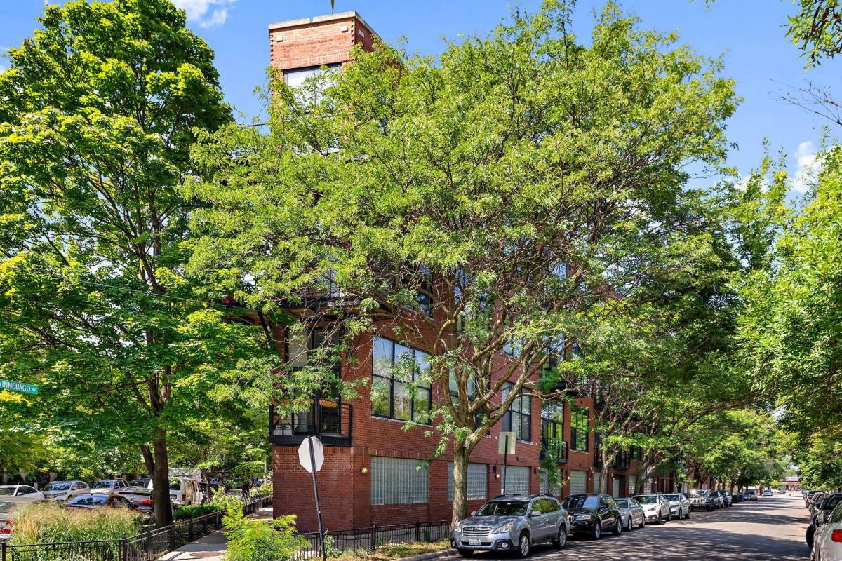 Apartment for rent at 2210 W Wabansia Ave #202, Chicago, IL 60647