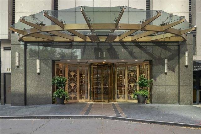 Apartment for rent at 111 E Chestnut St #20B, Chicago, IL 60611