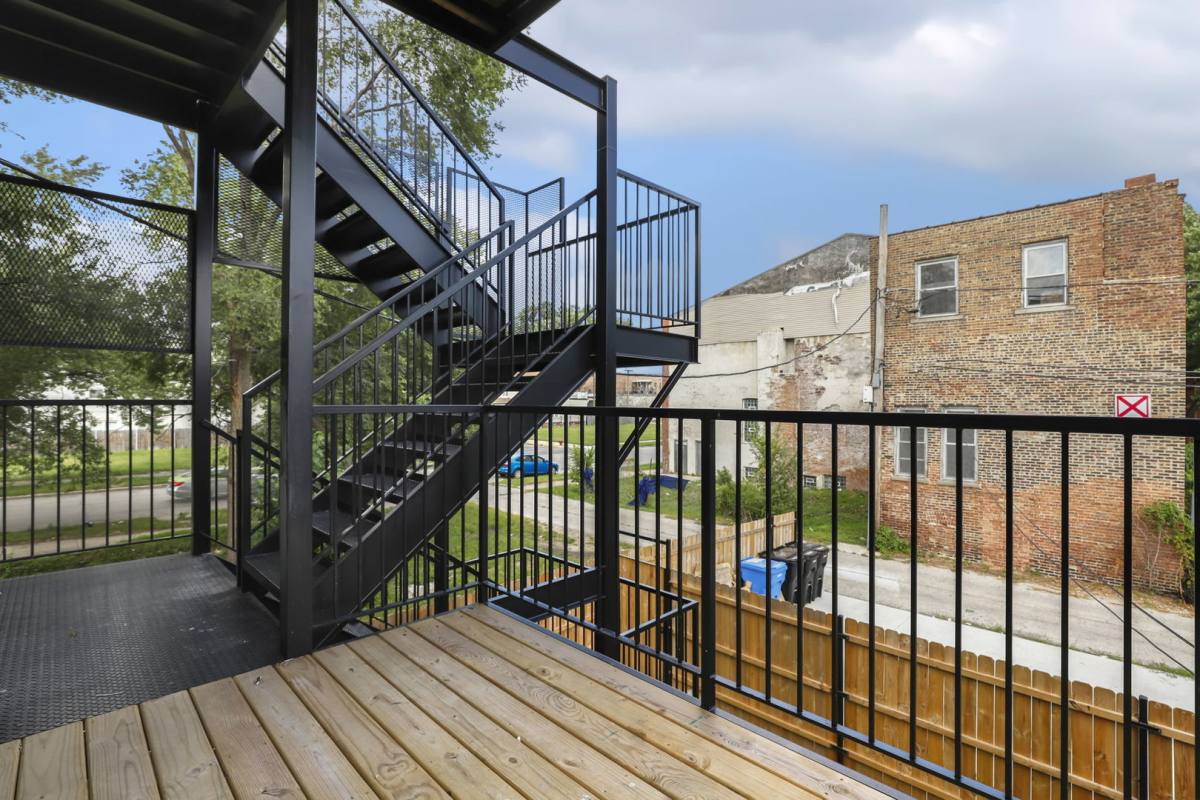 Condo for rent at 4605 S Langley Ave #2, Chicago, IL 60653