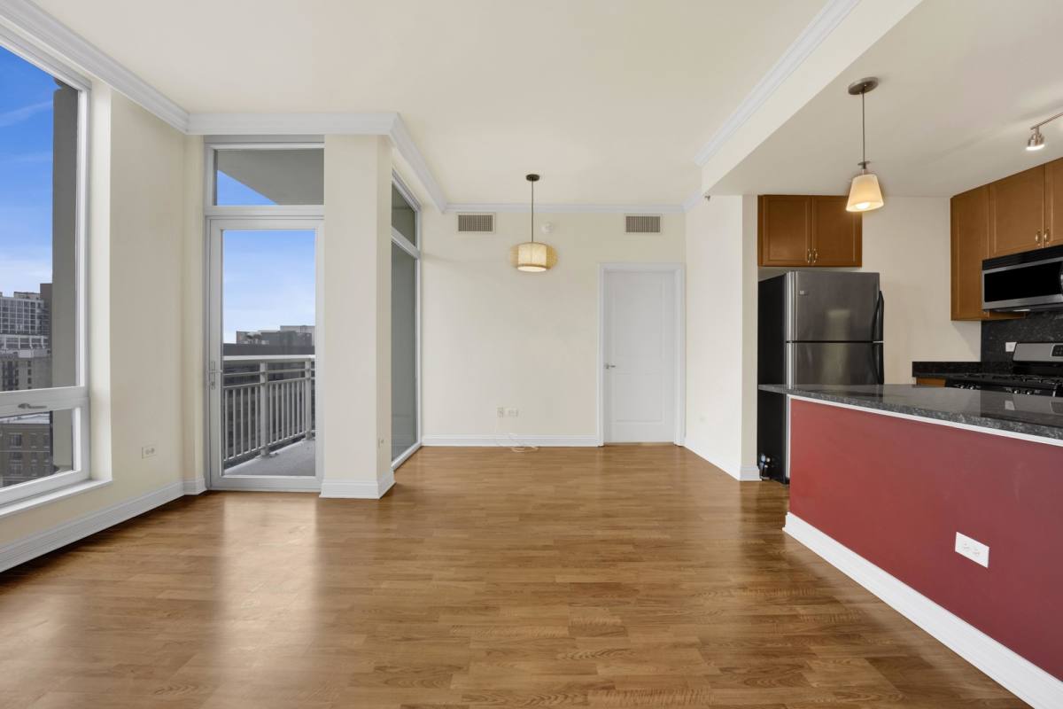Condo for rent at 1400 S Michigan Ave #1110, Chicago, IL 60605