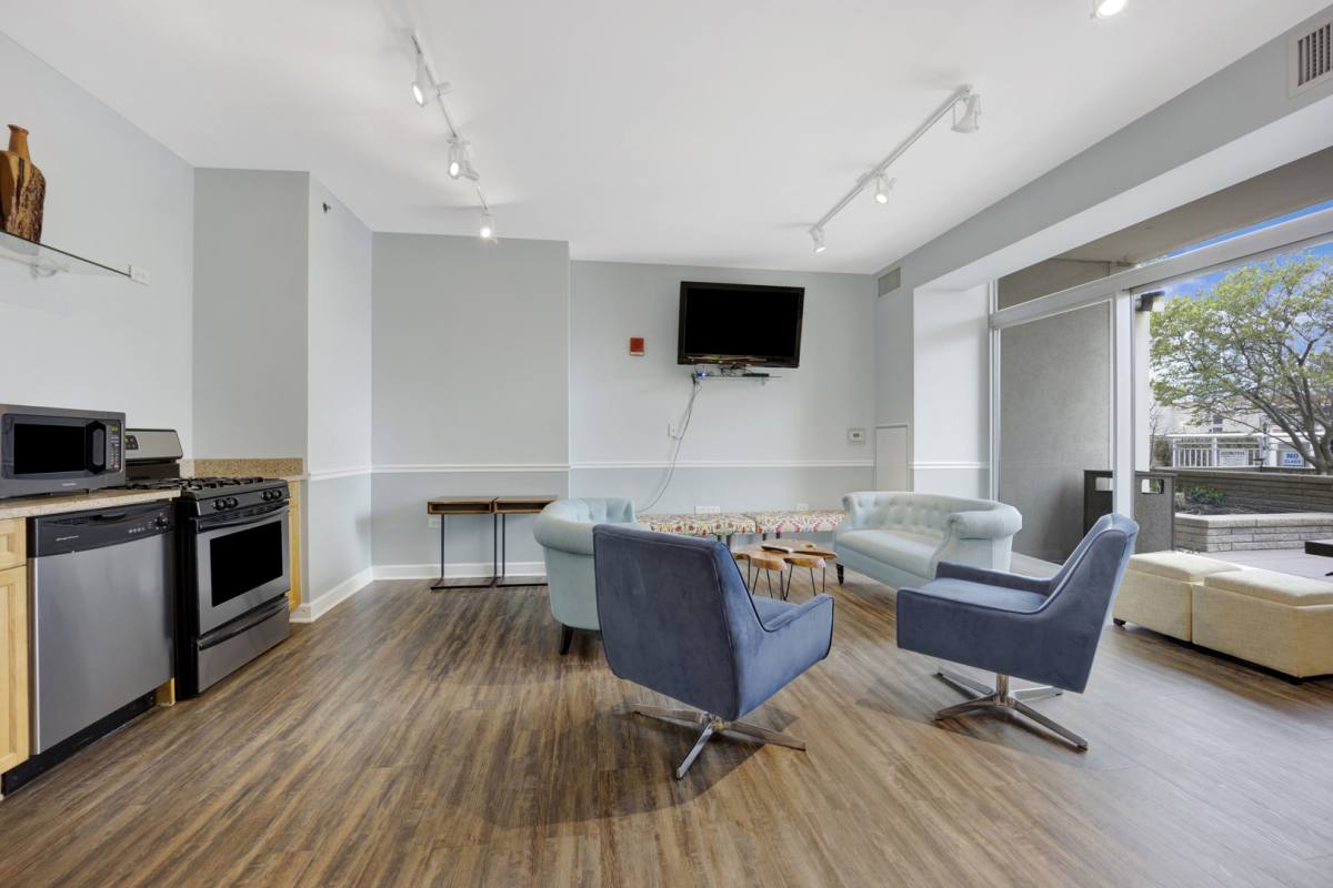 Condo for rent at 1400 S Michigan Ave #1110, Chicago, IL 60605