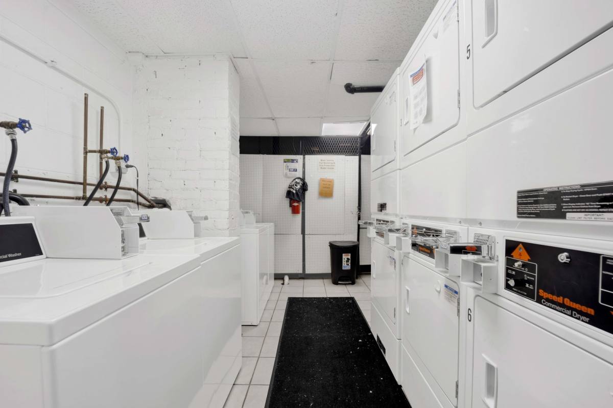 Apartment for rent at 3161 N Cambridge Ave #413, Chicago, IL 60657