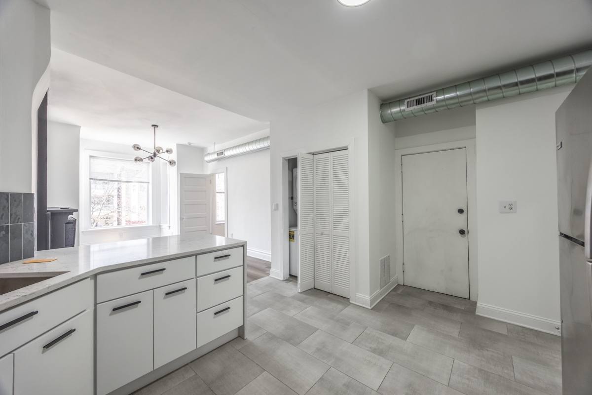 Apartment for rent at 1841 N Kedzie Ave #2F, Chicago, IL 60647