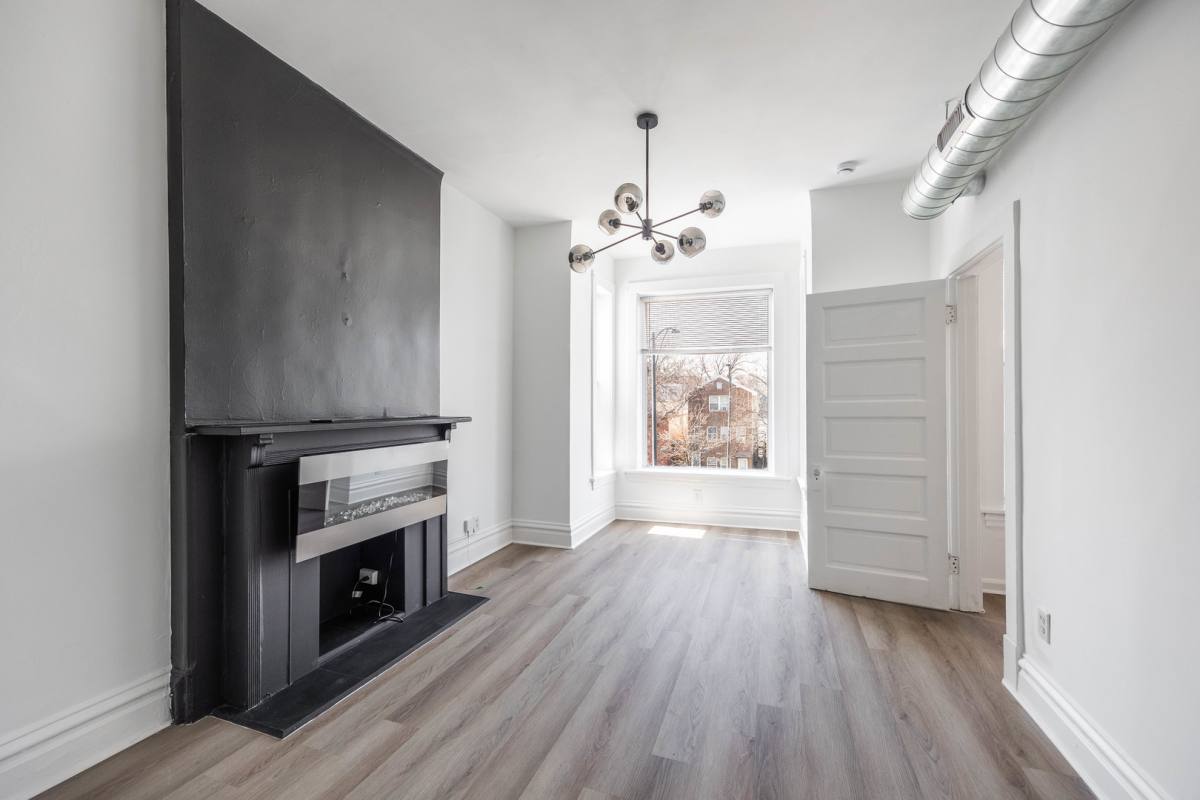 Apartment for rent at 1841 N Kedzie Ave #2F, Chicago, IL 60647