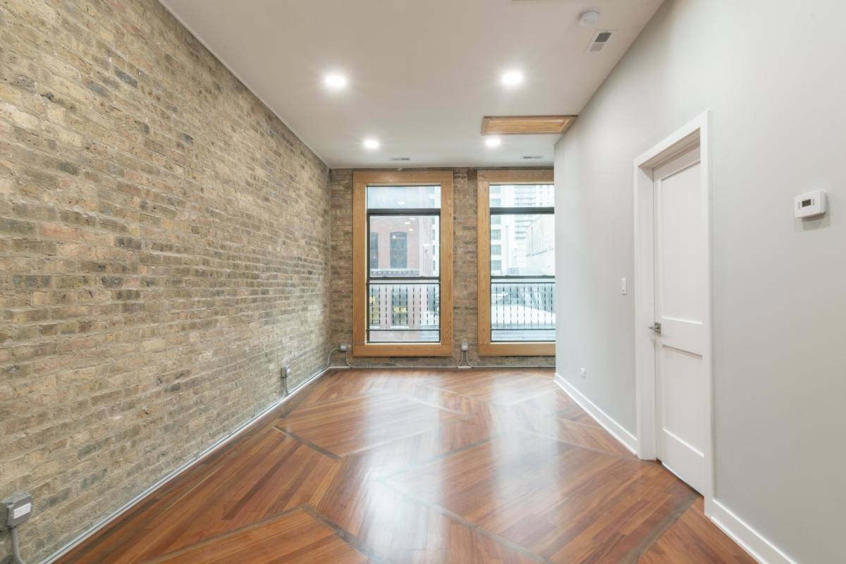 Apartment for rent at 23 W Hubbard St #4A, Chicago, IL 60654
