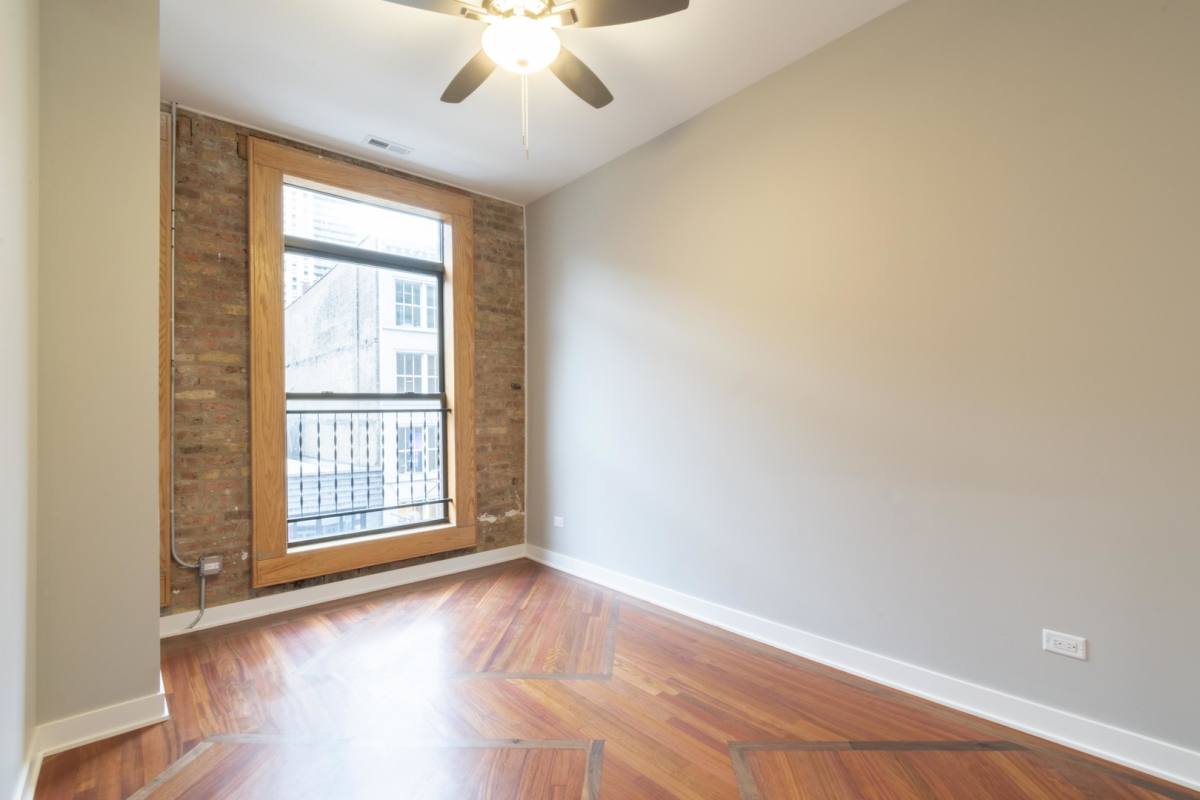 Apartment for rent at 23 W Hubbard St #4A, Chicago, IL 60654