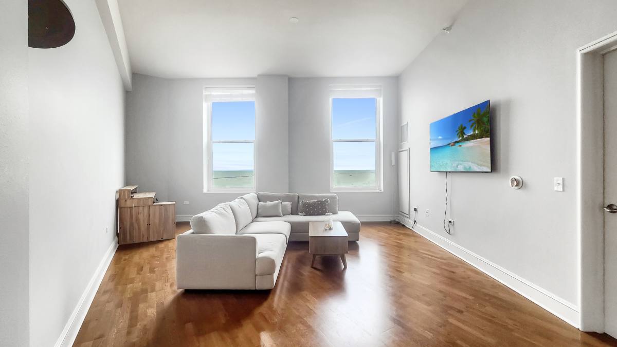 Apartment for rent at 850 N Lake Shore Dr #504, Chicago, IL 60611