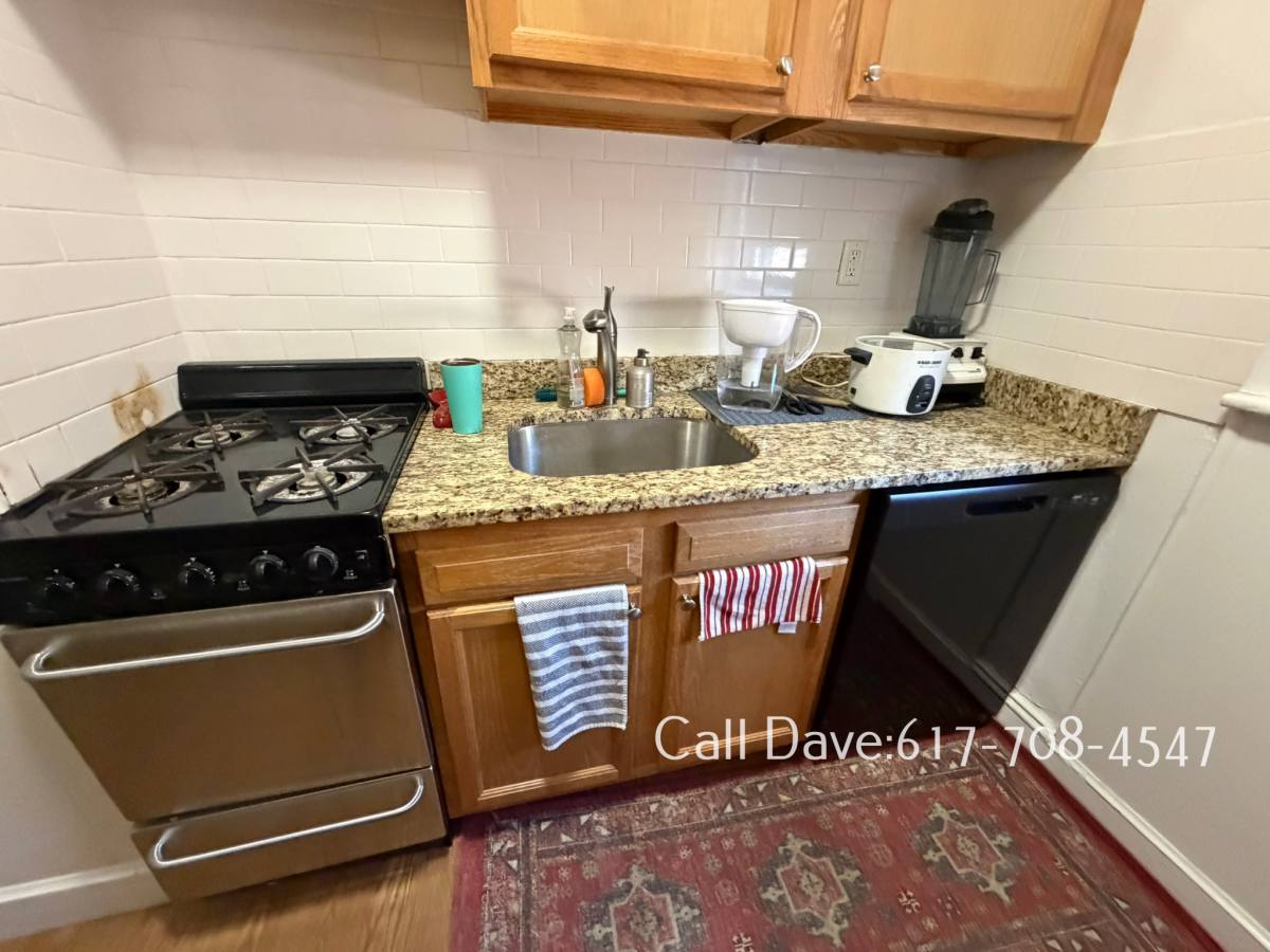 Apartment for rent at 1788 Beacon St #6A, Brookline, MA 02446
