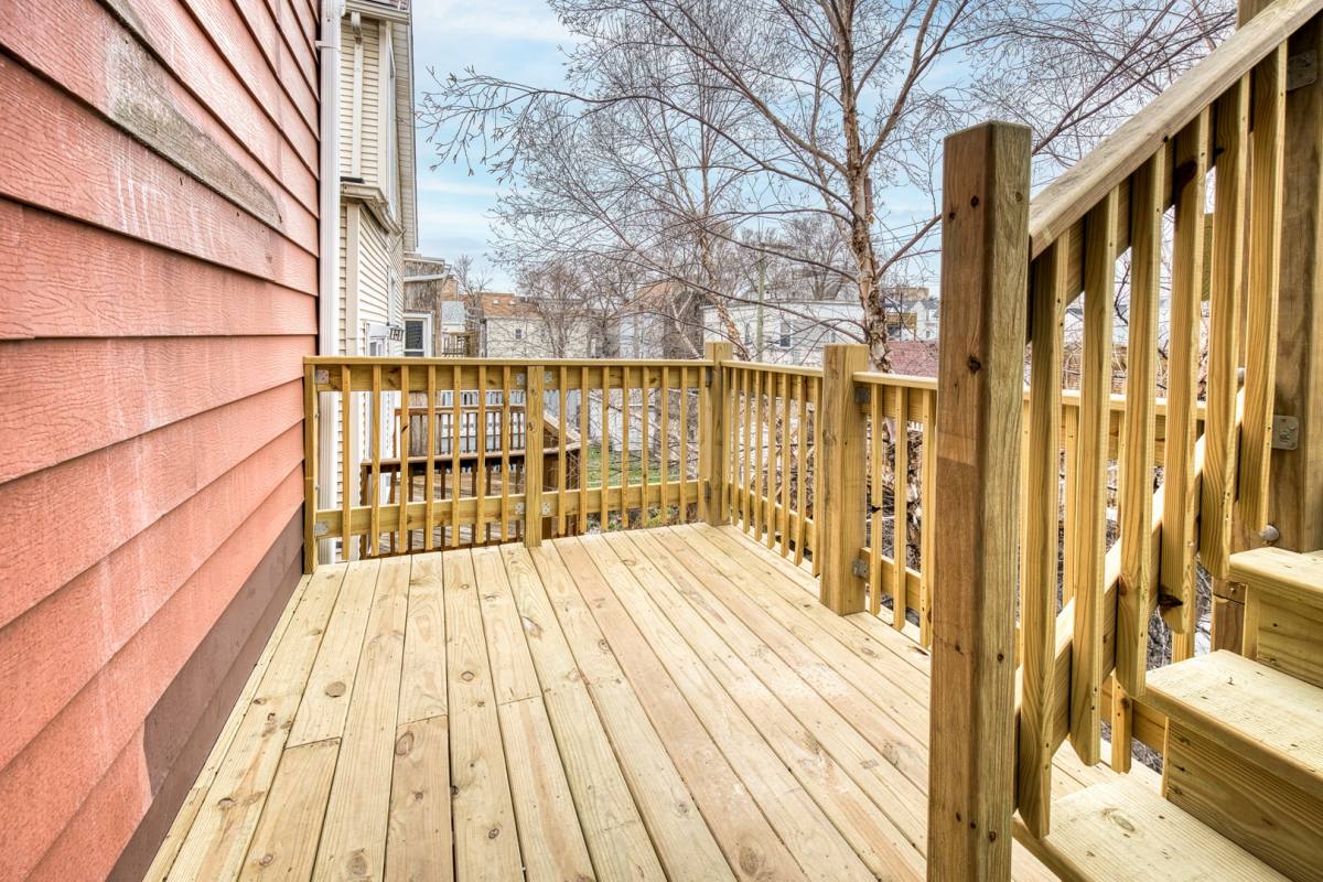 Apartment for rent at 3037 N Southport Ave #2R, Chicago, IL 60657