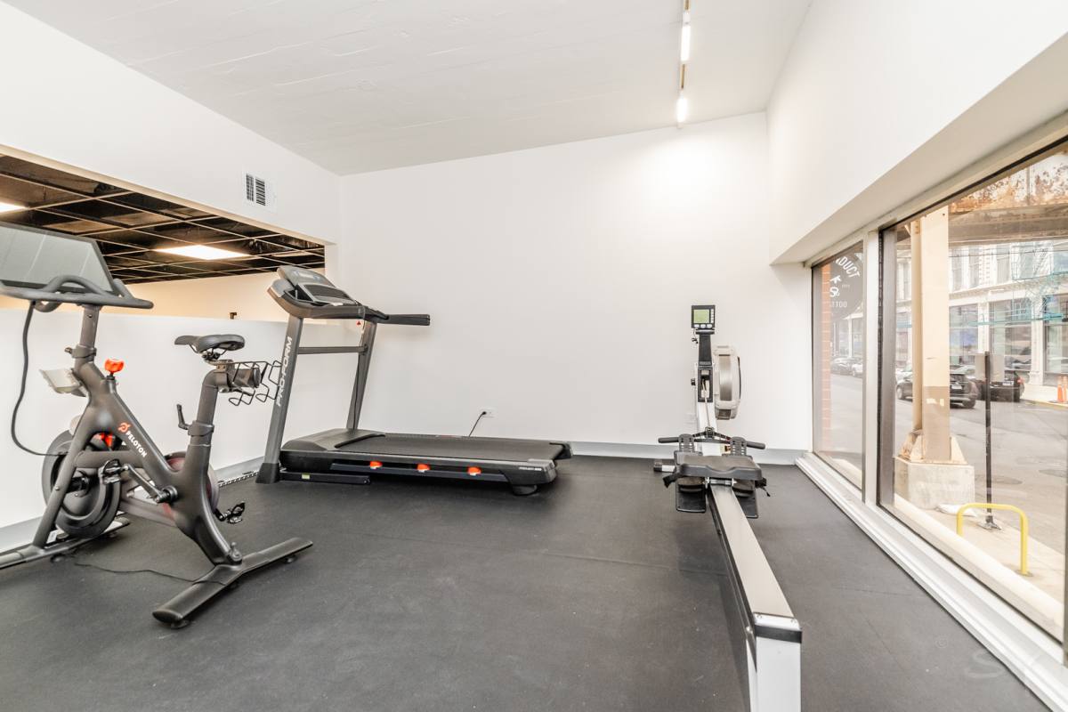Apartment for rent at 1021 S State St #408, Chicago, IL 60605