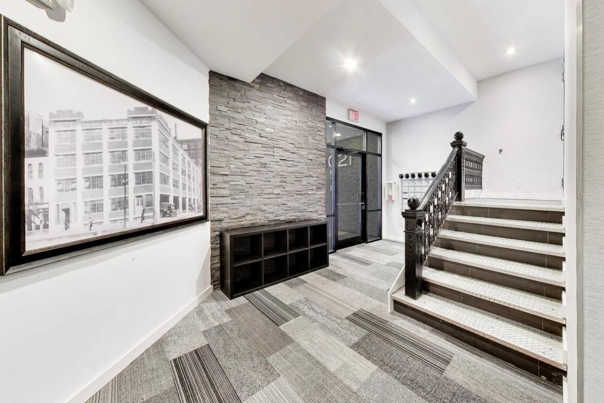 Apartment for rent at 1021 S State St #408, Chicago, IL 60605