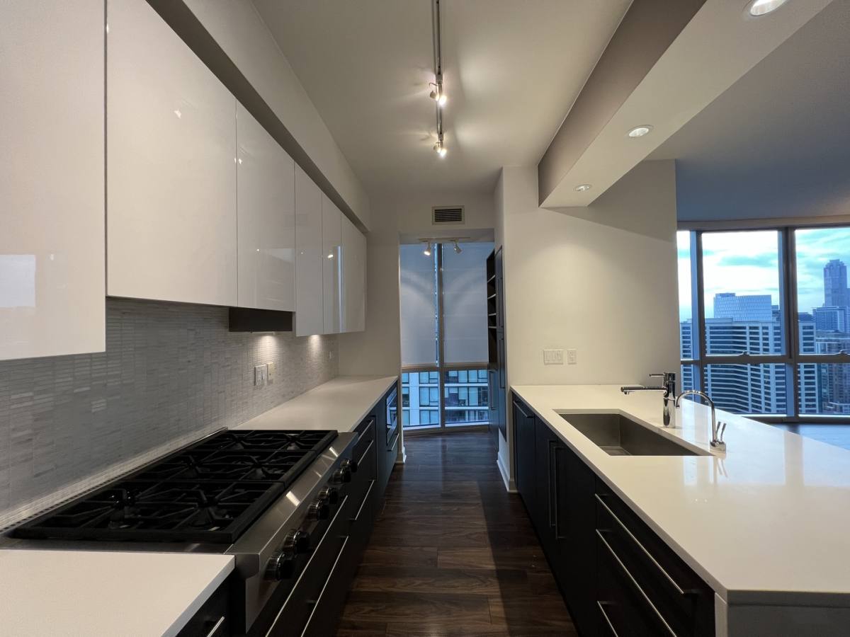 Apartment for rent at 1201 S Prairie Ave #3801, Chicago, IL 60605
