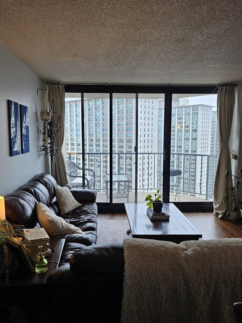 Condo for rent at 3660 N Lake Shore Dr #2205, Chicago, IL 60613