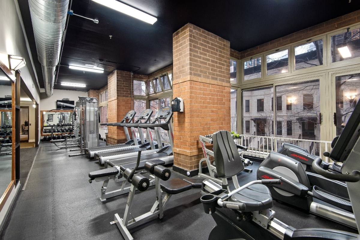 Apartment for rent at 100 W Chestnut St #2505, Chicago, IL 60610