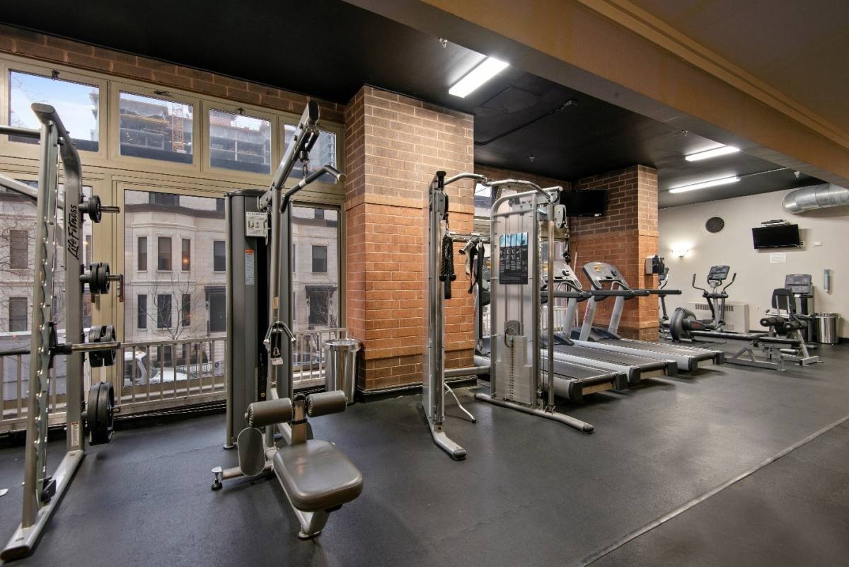 Apartment for rent at 100 W Chestnut St #2505, Chicago, IL 60610