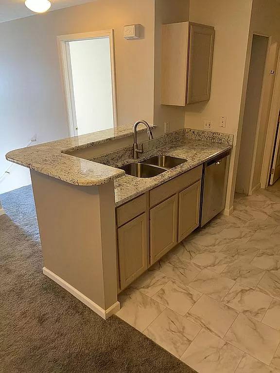 Condo for rent at 15124 Lenox Dr, Strongsville, OH 44136