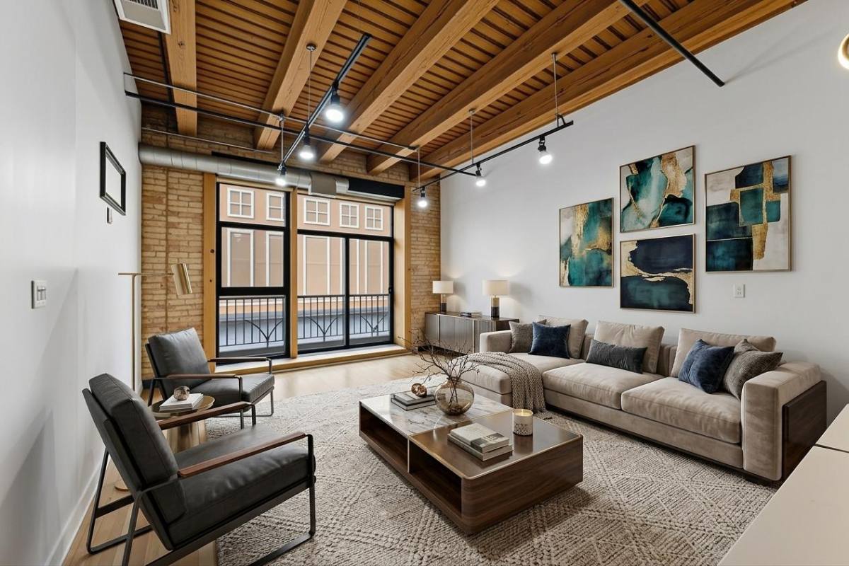 Apartment for rent at 1133 S Wabash Ave #303, Chicago, IL 60605