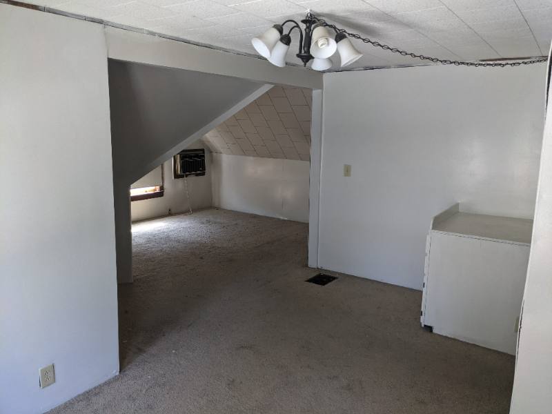 House for rent at 1723 W Fredonia Ave, Peoria, IL 61606
