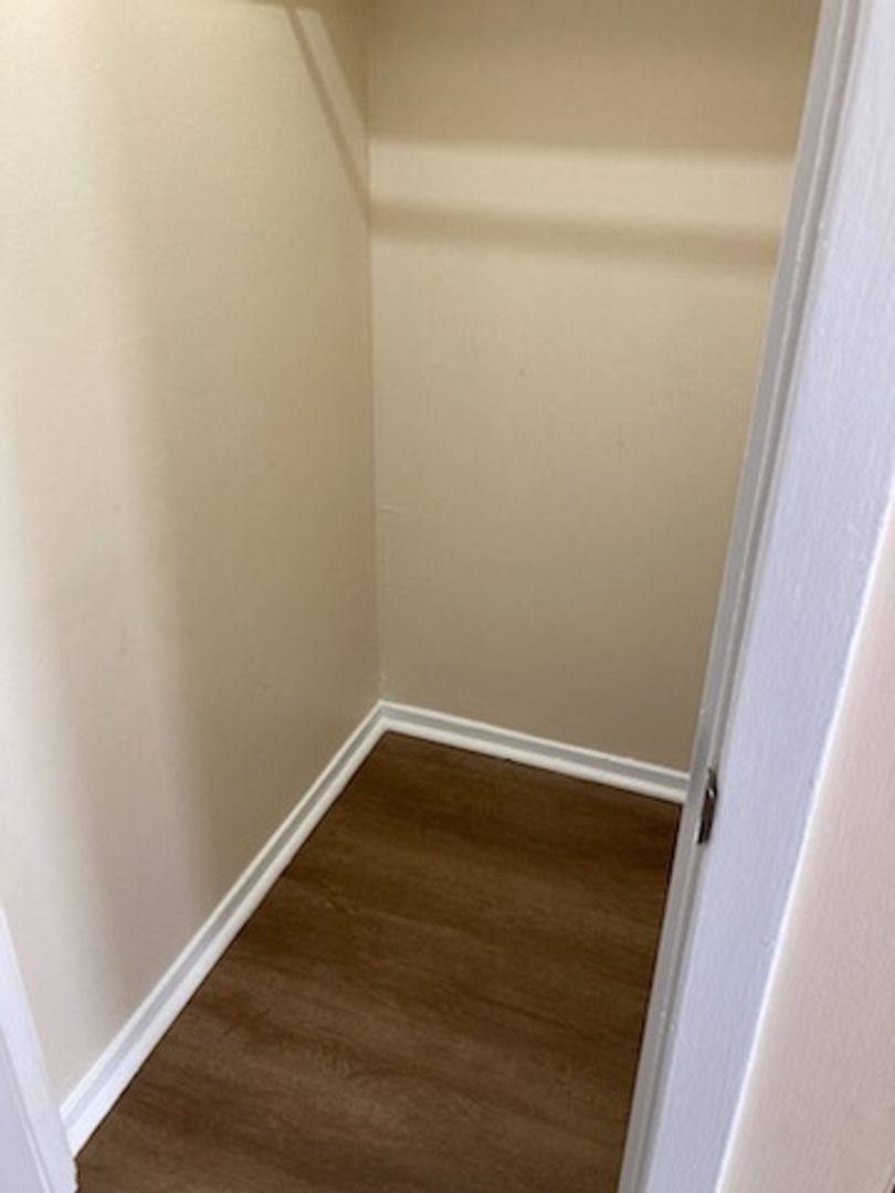Apartment for rent at 906-12 Morris St, Cincinnati, OH 45206