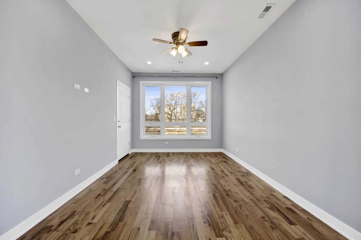 Apartment for rent at 5843 W Corcoran Place #2, Chicago, IL 60644