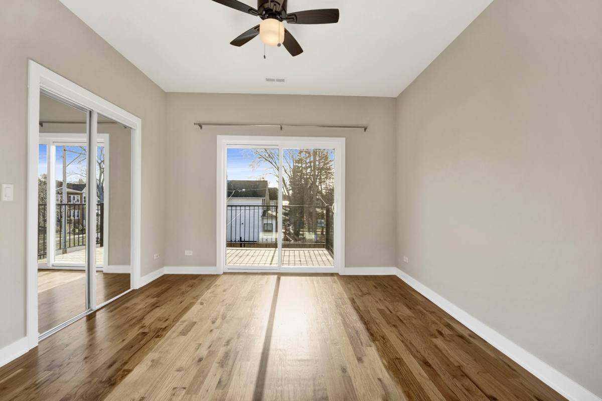 Apartment for rent at 5843 W Corcoran Place #2, Chicago, IL 60644