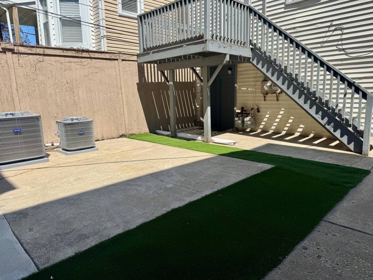 Apartment for rent at 1709 N Maplewood Ave #3F, Chicago, IL 60647
