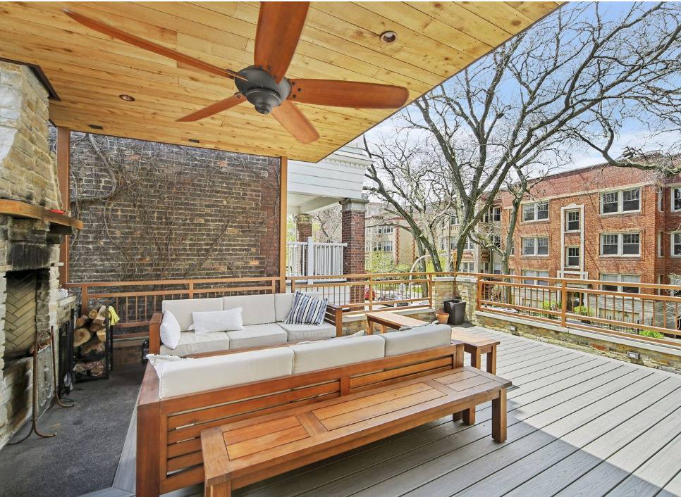 Apartment for rent at 1067 W Balmoral Ave #2, Chicago, IL 60640