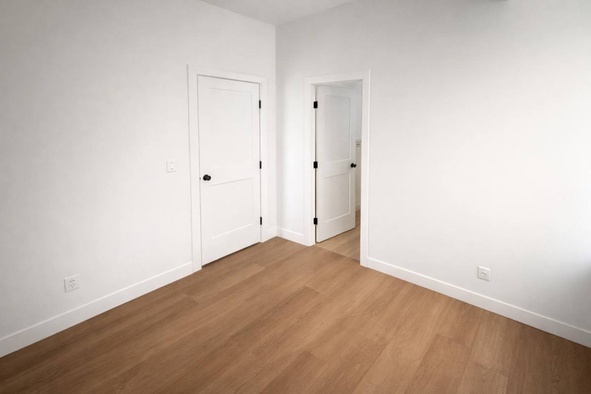 Apartment for rent at 3340 W Evergreen Ave #2F, Chicago, IL 60651