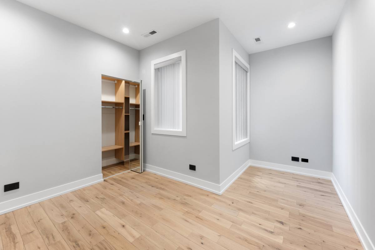 Apartment for rent at 7726 N Eastlake Terrace #3, Chicago, IL 60626
