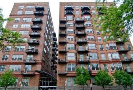 Apartment for rent at 550 W Harrison St #253, Chicago, IL 60607