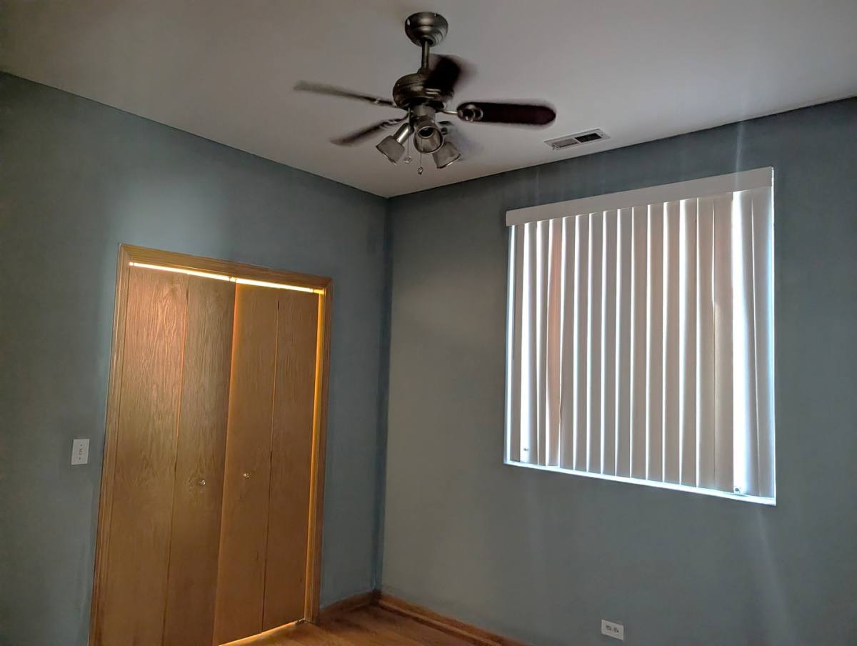 Condo for rent at 515 S Campbell Ave #3, Chicago, IL 60612