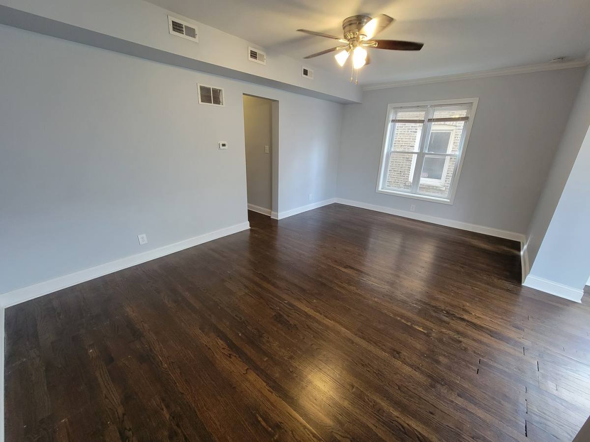 Apartment for rent at 4849 N Sawyer Ave #1, Chicago, IL 60625