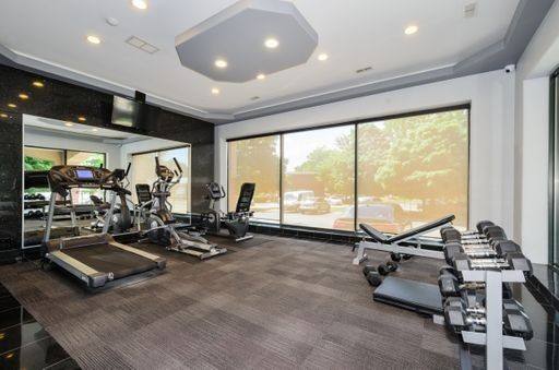 Apartment for rent at 2451 W Howard St #407, Chicago, IL 60645