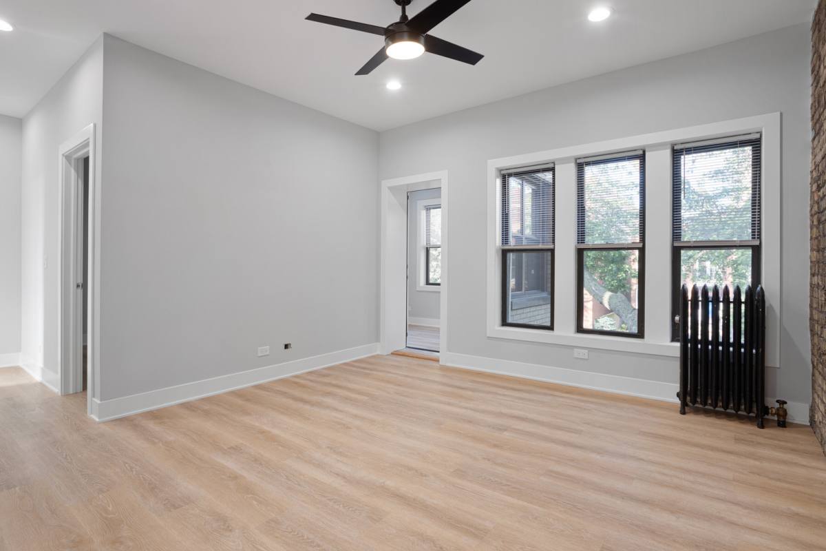 Apartment for rent at 6929 N Lakewood Ave #2, Chicago, IL 60626