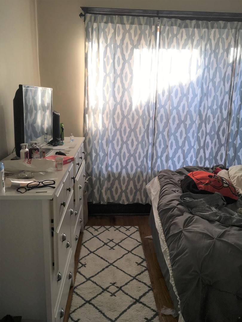 Apartment for rent at 1959 W Farragut Ave #1R, Chicago, IL 60640