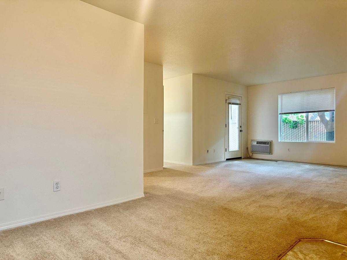 Apartment for rent at 3410-3414 SE 143rd Ave, Portland, OR 97236