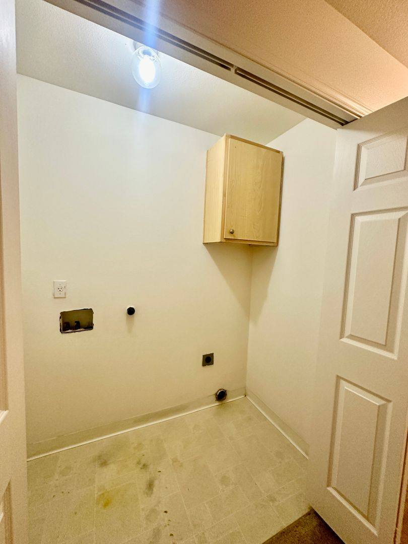 Apartment for rent at 3410-3414 SE 143rd Ave, Portland, OR 97236