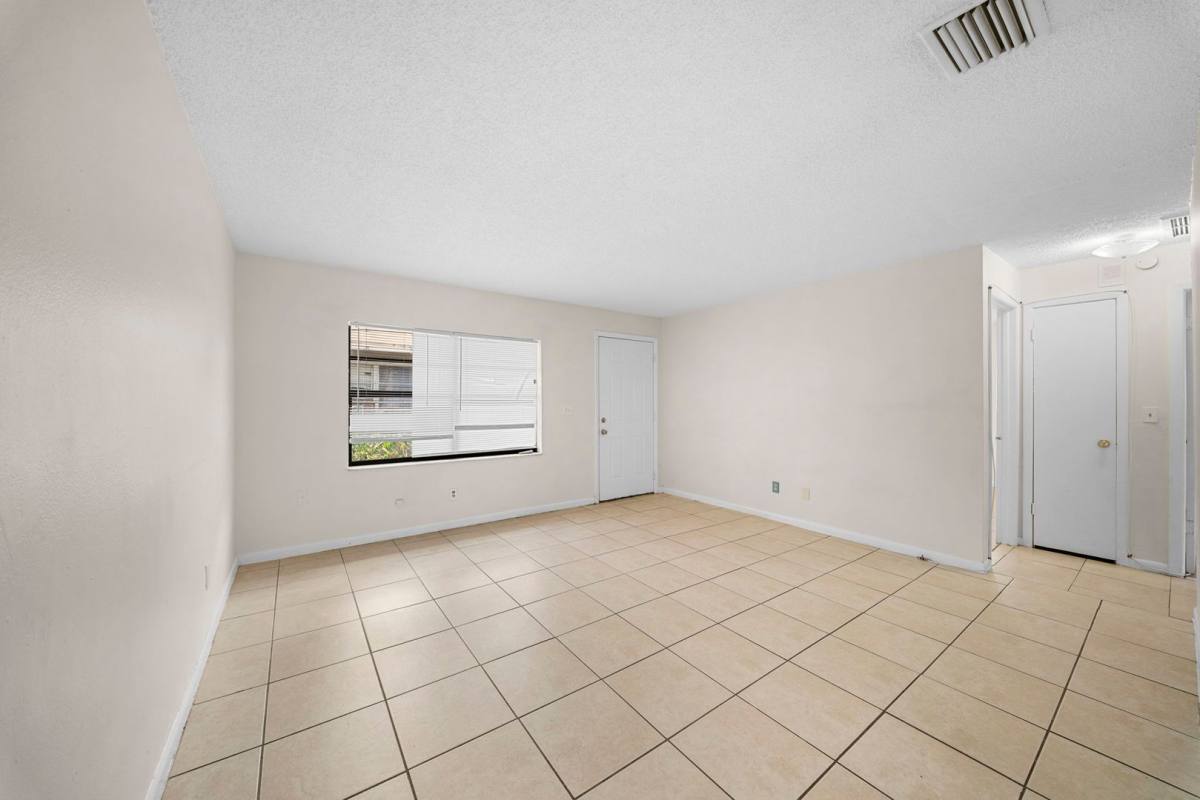 Apartment for rent at 5551-5553 5th Ave, Fort Myers, FL 33907