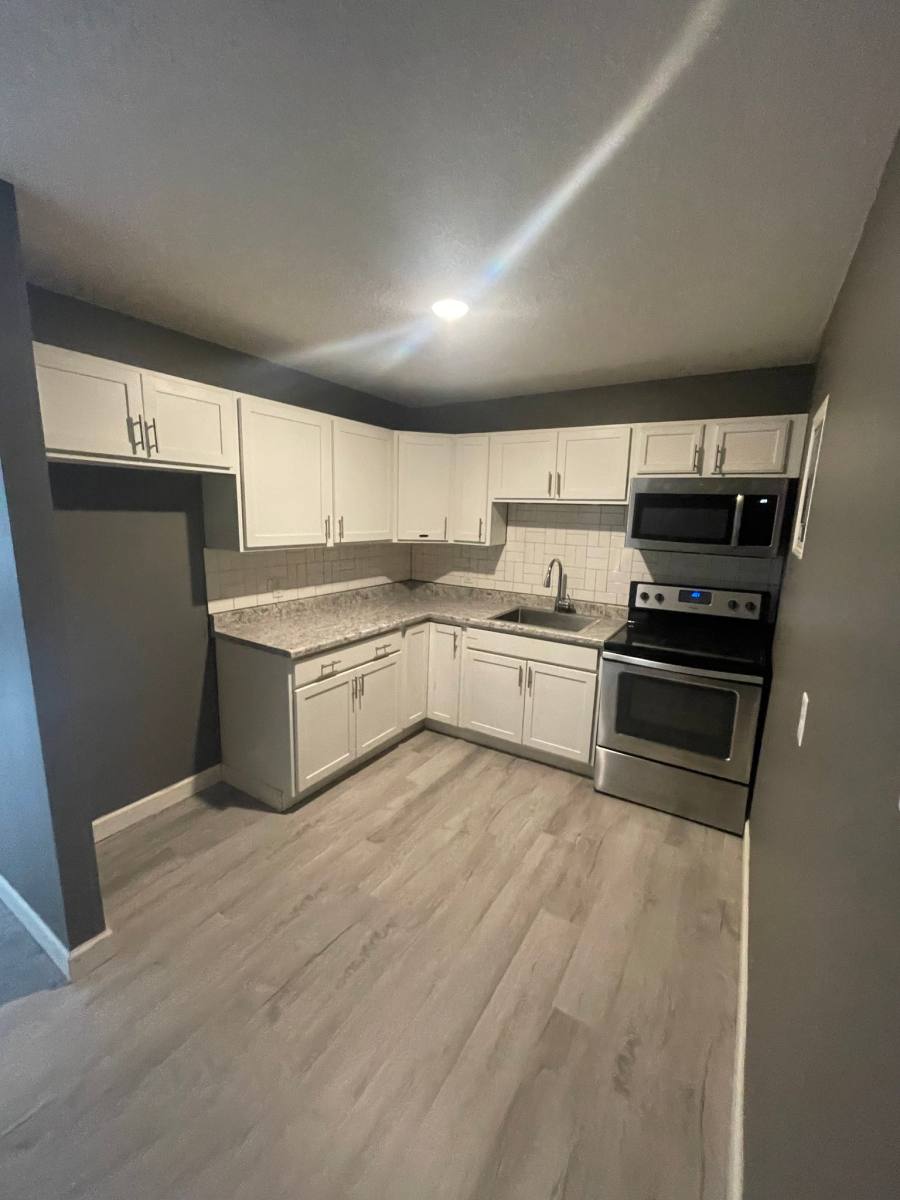 Apartment for rent at 3567 Kimberly Downs Rd #7, Davenport, IA 52807