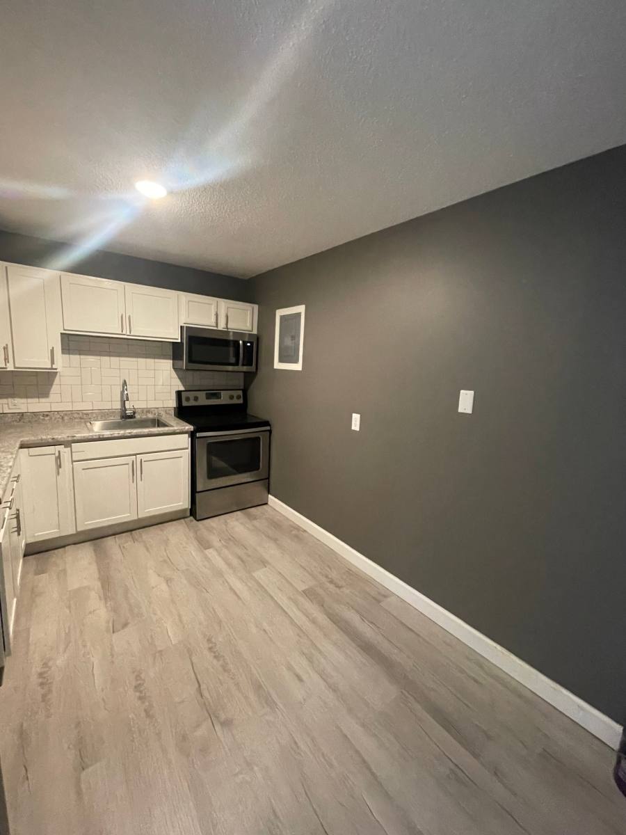 Apartment for rent at 3567 Kimberly Downs Rd #7, Davenport, IA 52807