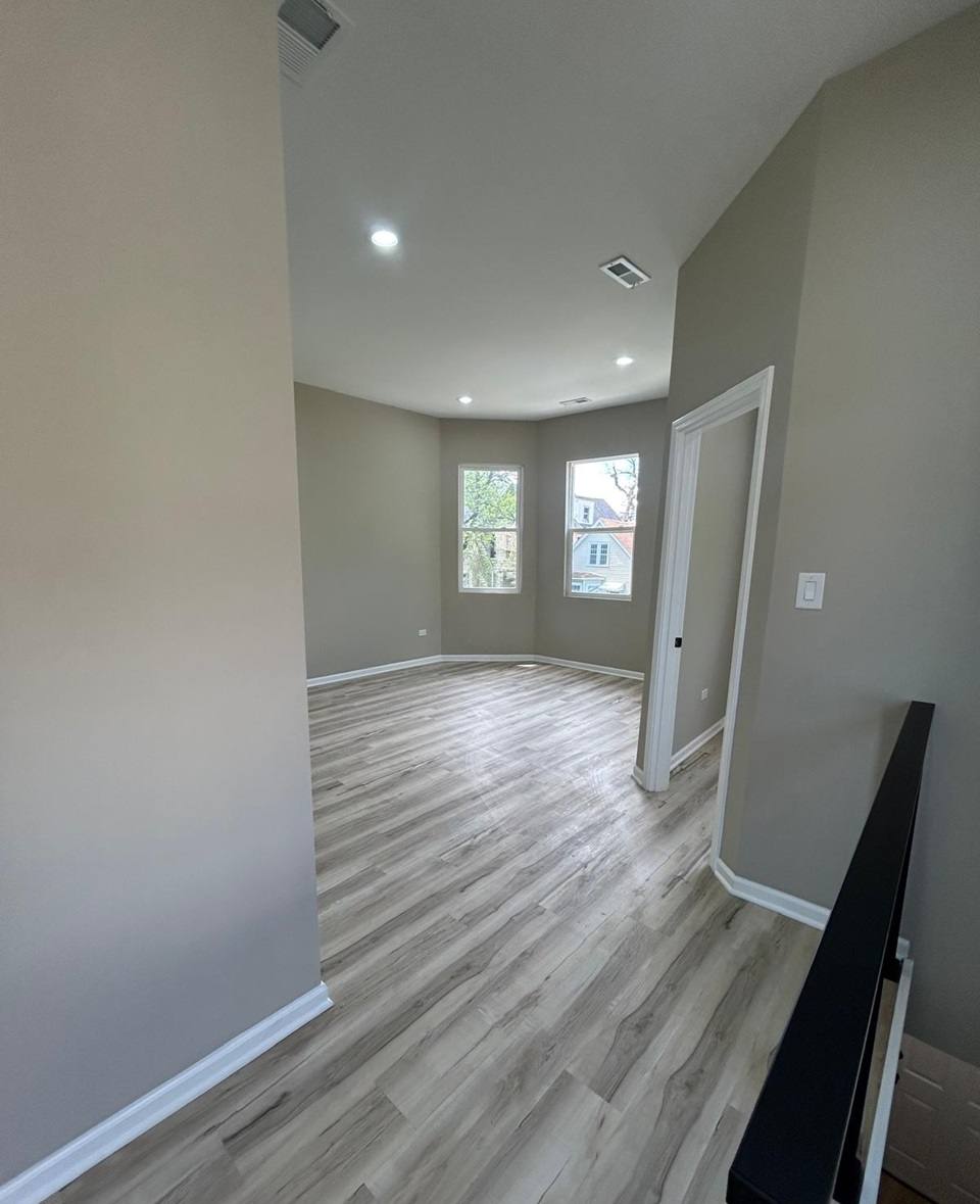 Apartment for rent at 6227 S May #2, Chicago, IL 60621