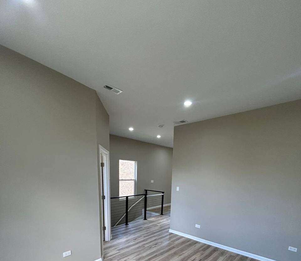 Apartment for rent at 6227 S May #2, Chicago, IL 60621