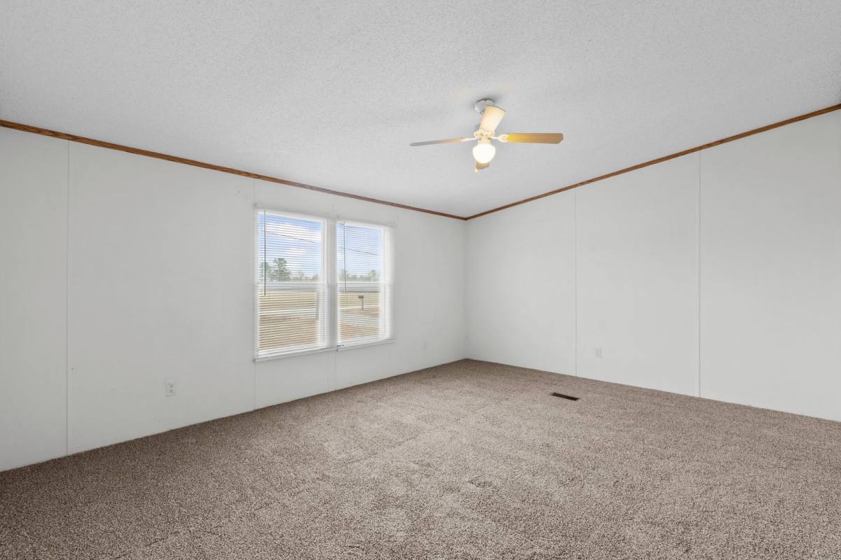 House for rent at 1385 Live Oak Rd, Coats, NC 27521