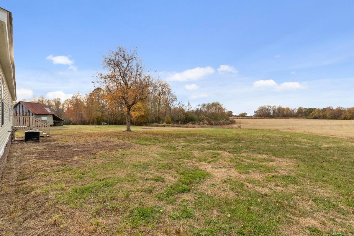House for rent at 1385 Live Oak Rd, Coats, NC 27521