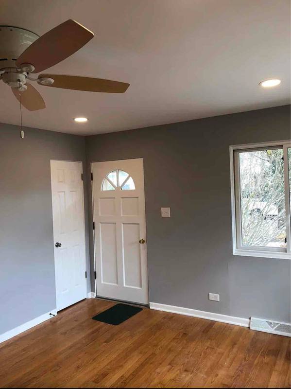 Apartment for rent at 4934 Prospect Ave, Downers Grove, IL 60515